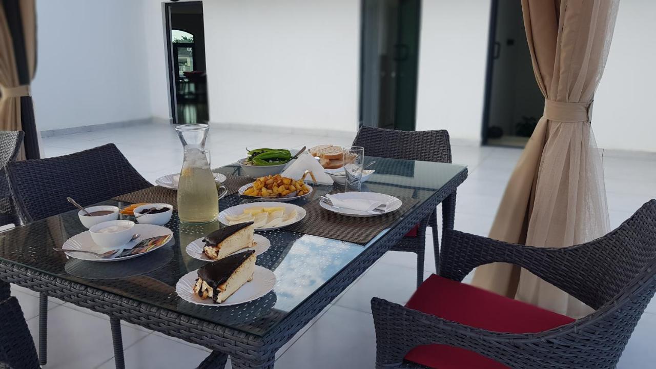 Twins Hotel Anaklia Ngoại thất bức ảnh