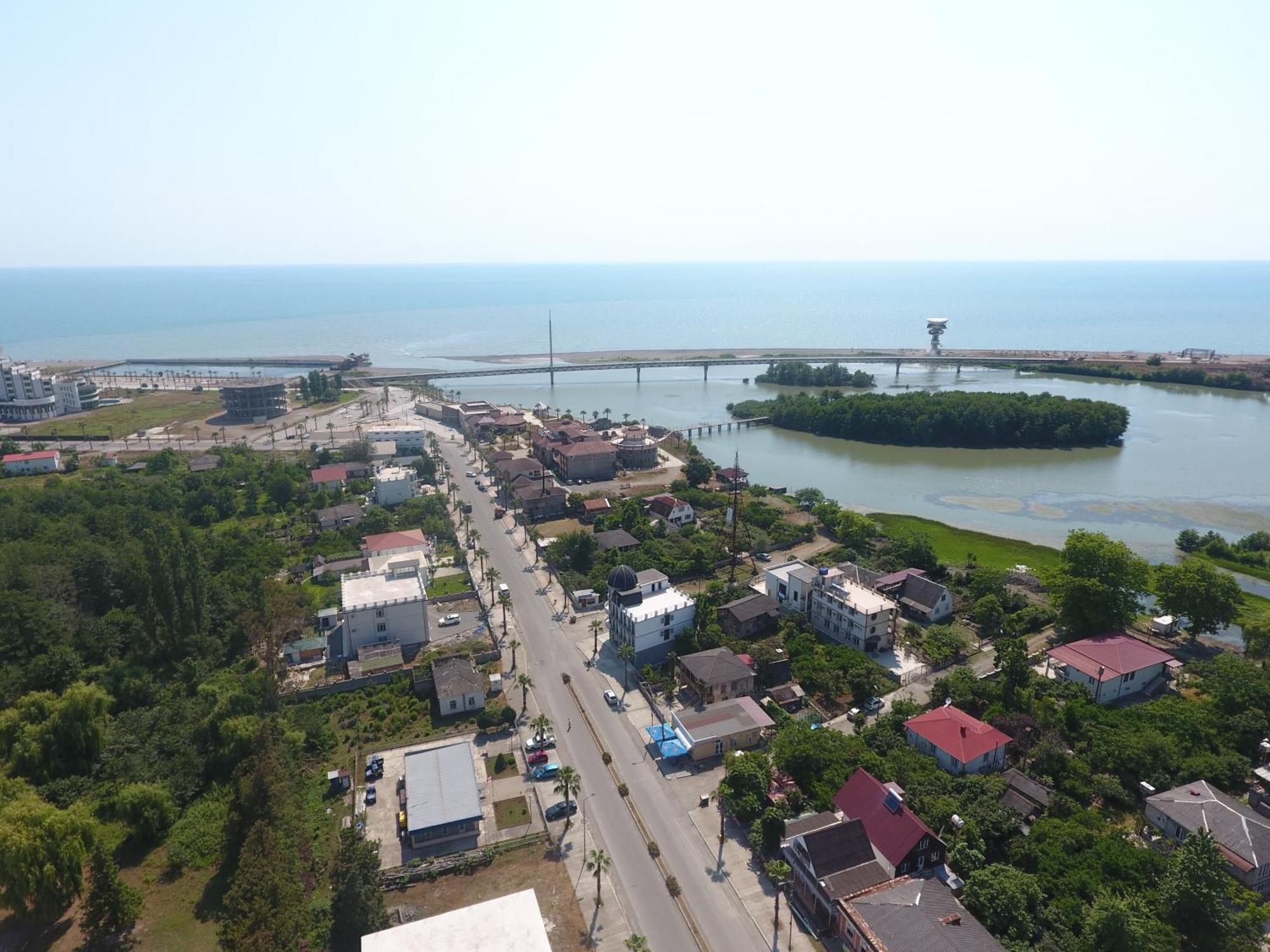 Twins Hotel Anaklia Ngoại thất bức ảnh