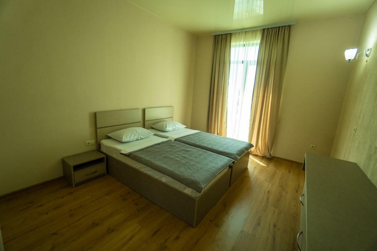 Twins Hotel Anaklia Ngoại thất bức ảnh