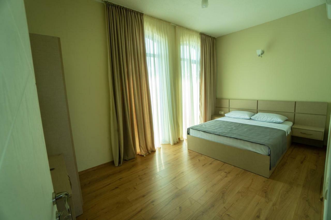 Twins Hotel Anaklia Ngoại thất bức ảnh