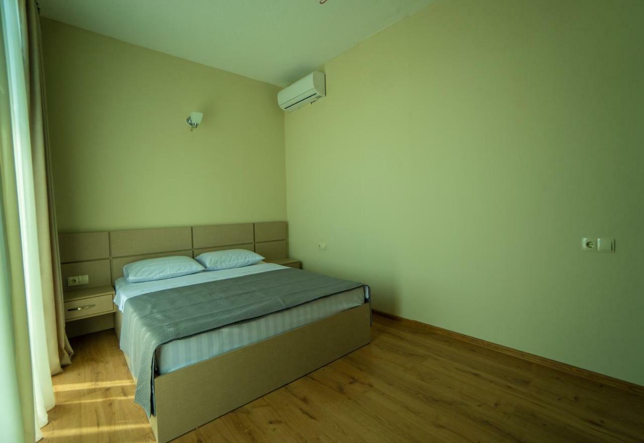 Twins Hotel Anaklia Ngoại thất bức ảnh