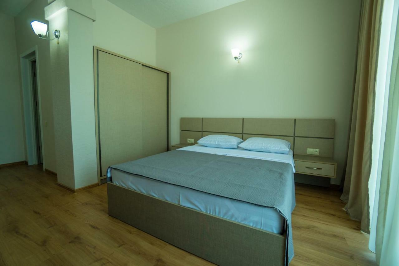 Twins Hotel Anaklia Ngoại thất bức ảnh
